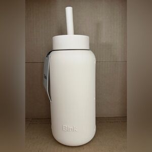 ✨ Bink 27 oz Tan Glass Water Bottle NWT – Chic & Eco-Friendly